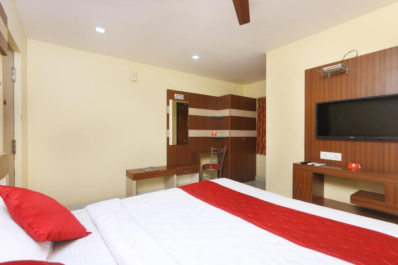 Oyo 7224 Krishna Prasad Hotell Chennai Exteriör bild